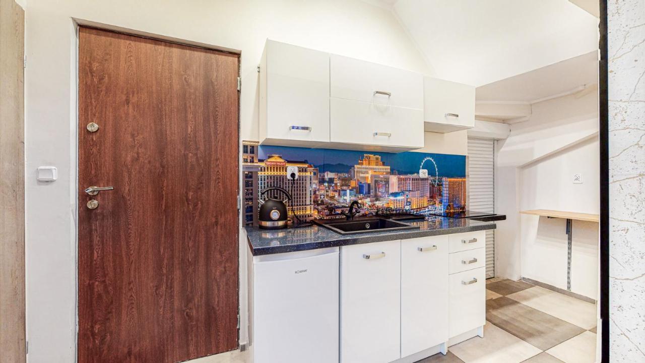 Apartament Las Vegas De Lux-Deptak Dworcowa บือตอม ภายนอก รูปภาพ